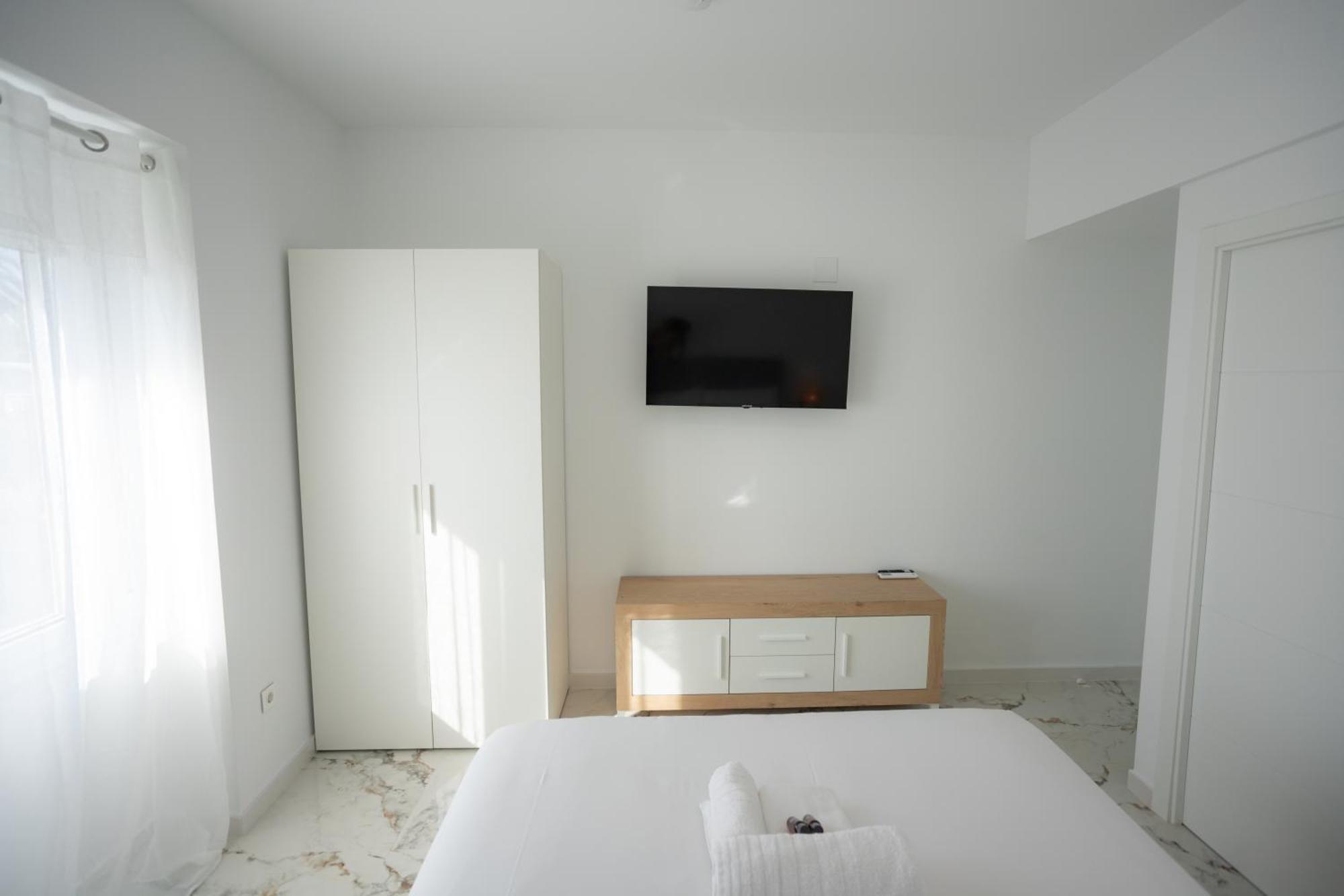 L&G Apartments Bahia Suite Alicante Eksteriør bilde