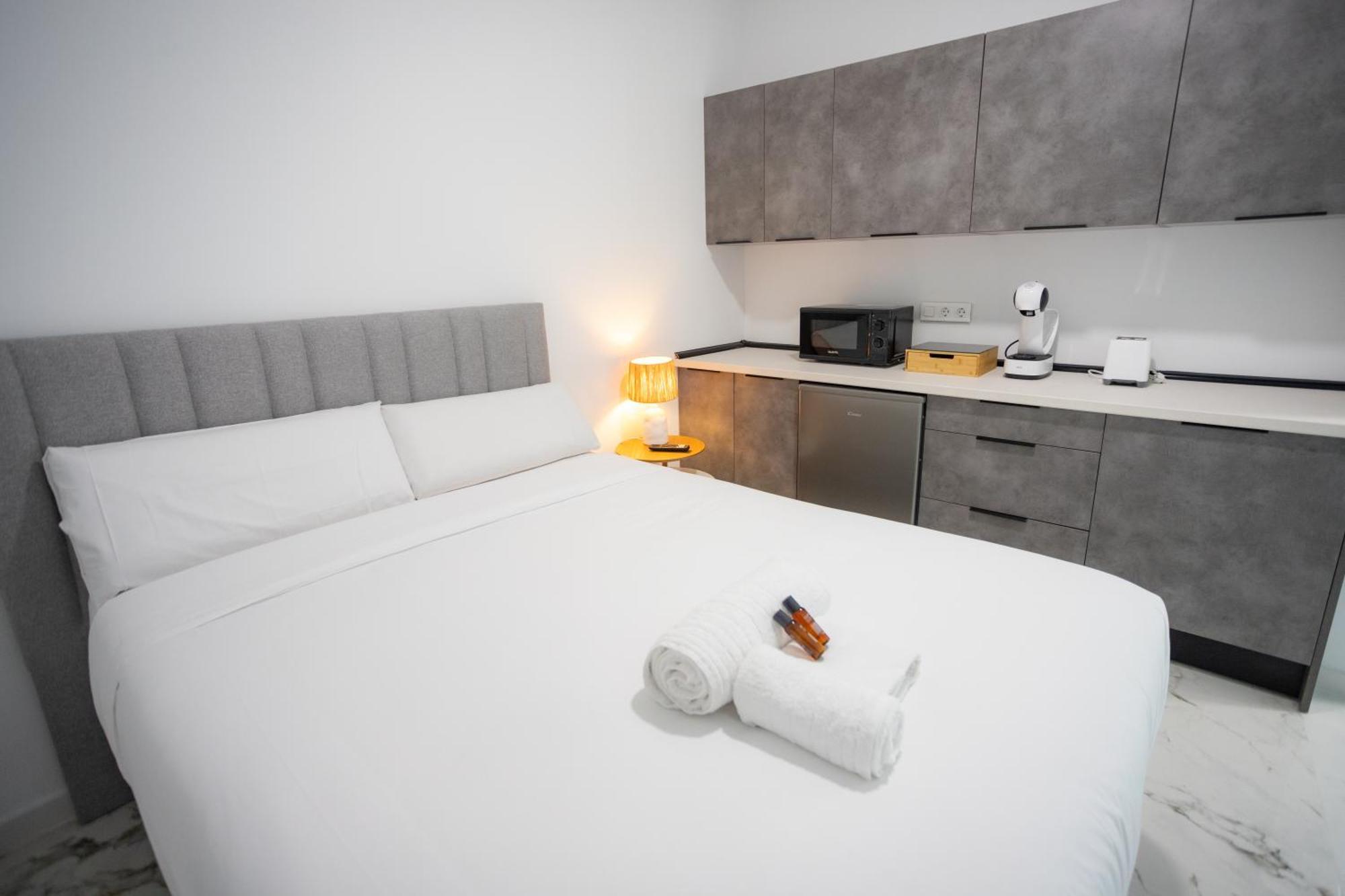L&G Apartments Bahia Suite Alicante Eksteriør bilde