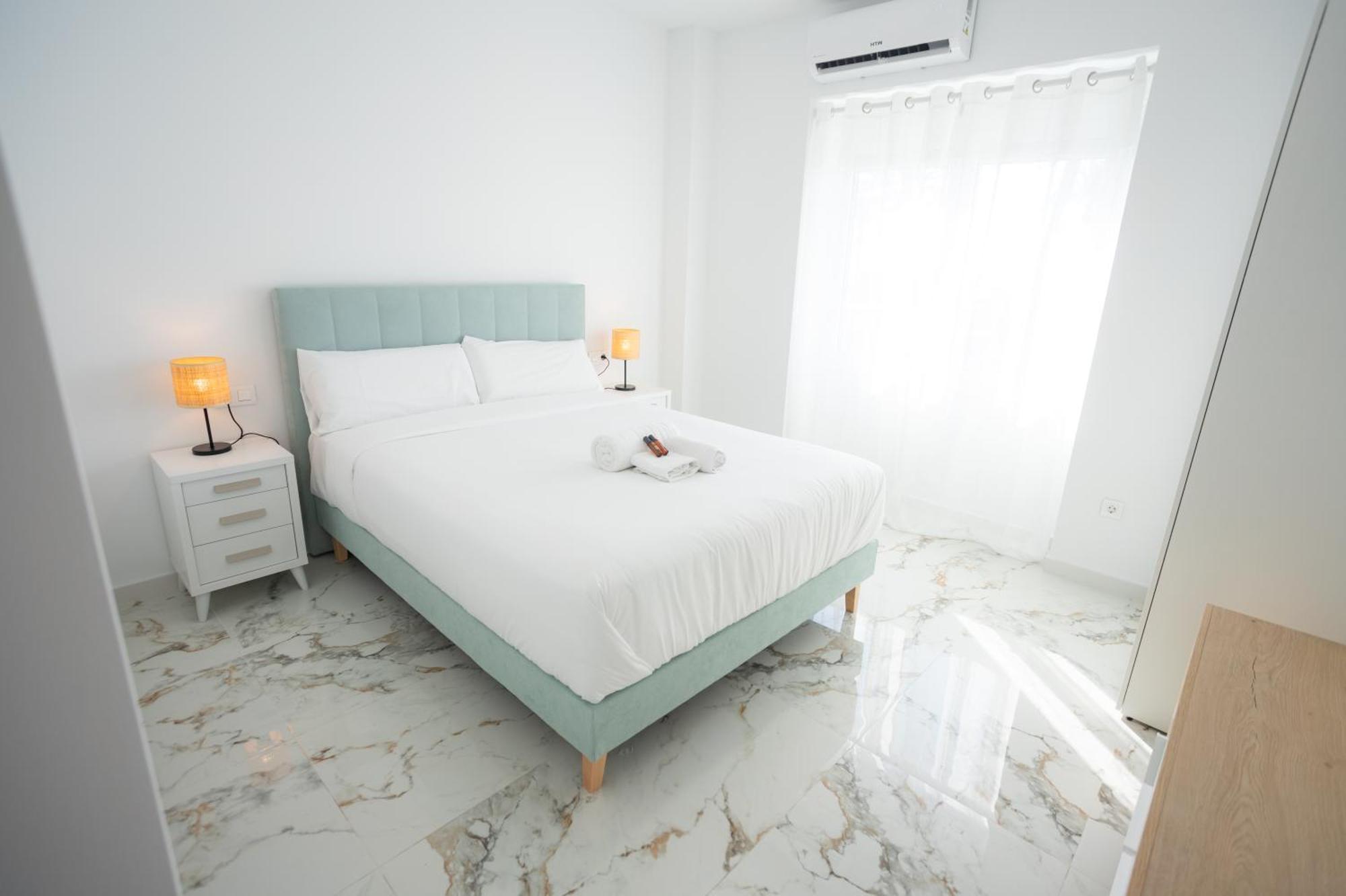 L&G Apartments Bahia Suite Alicante Eksteriør bilde