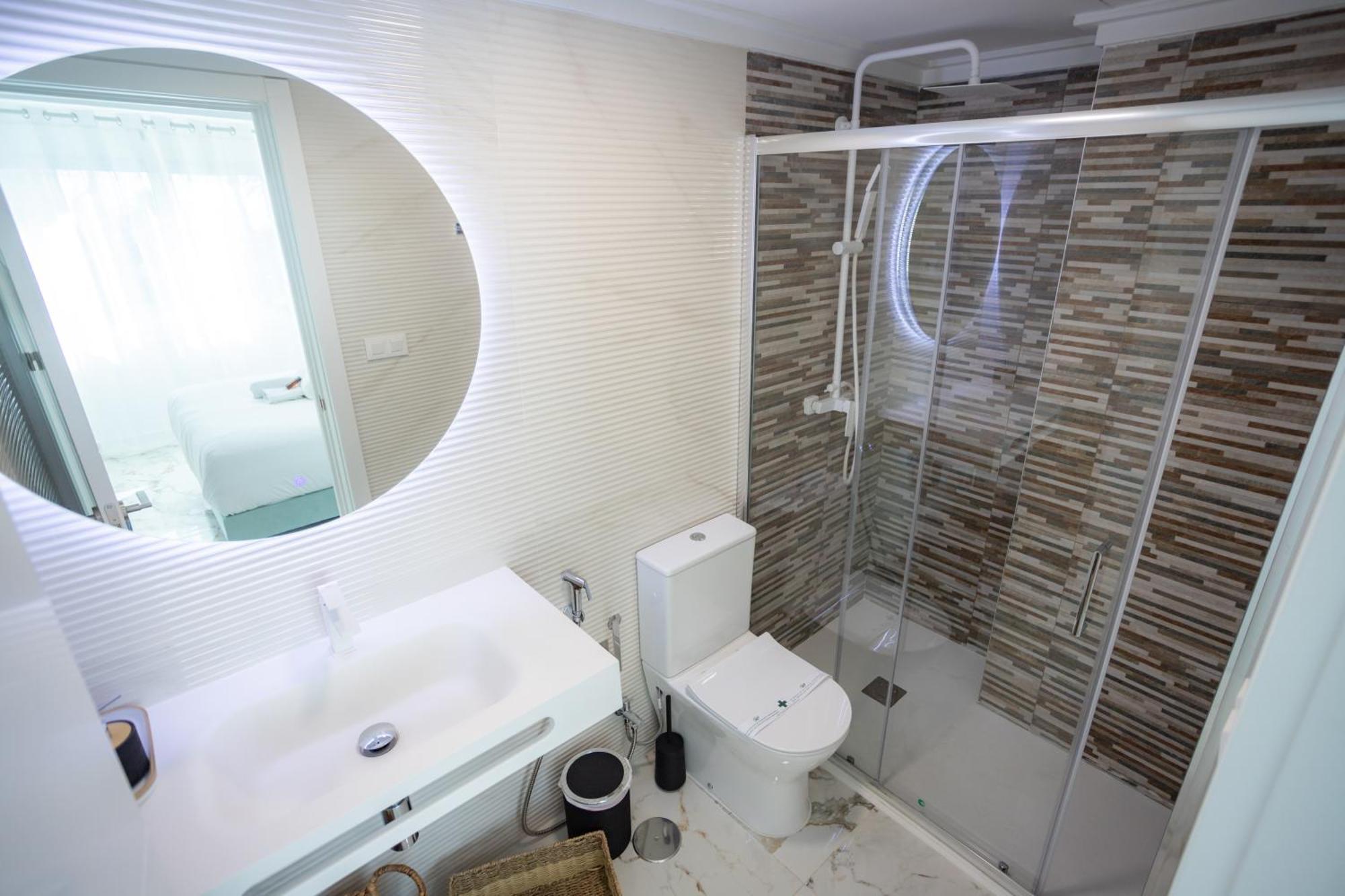 L&G Apartments Bahia Suite Alicante Eksteriør bilde