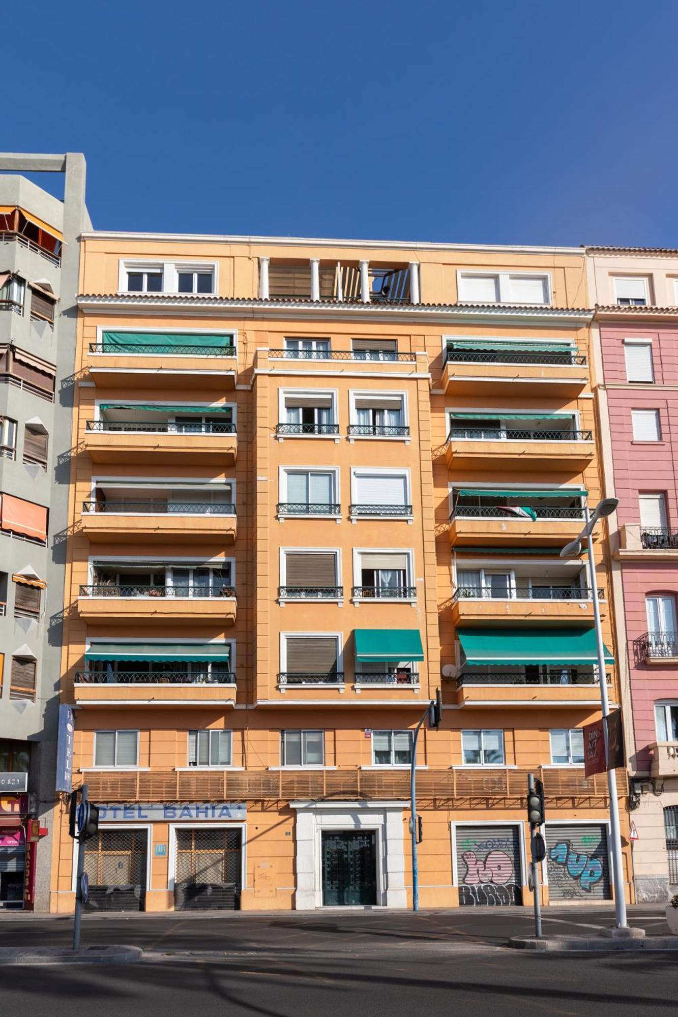 L&G Apartments Bahia Suite Alicante Eksteriør bilde