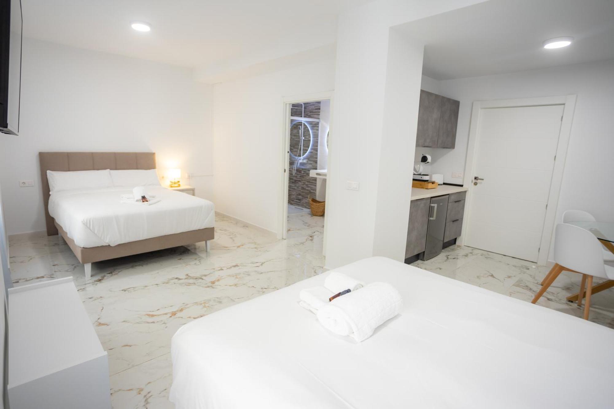 L&G Apartments Bahia Suite Alicante Eksteriør bilde